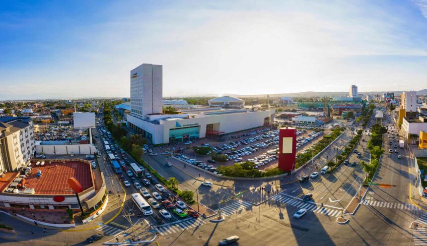 poliforum1 León: La Ciudad Perfecta para el Turismo
