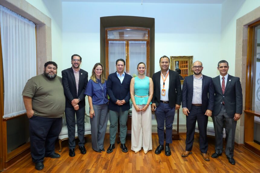 078A5372 Coordinación entre Gobierno y empresas reduce robos.