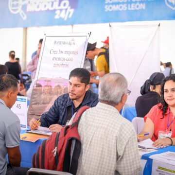 Tierra de Oportunidades, abre puertas laborales en León