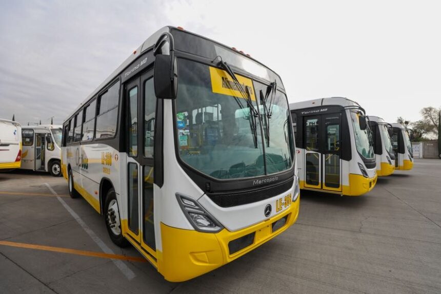 León moderniza su transporte público con 45 nuevas unidades y refuerza la movilidad urbana