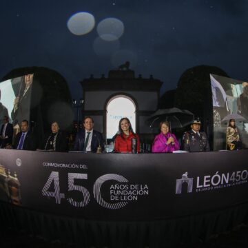 León conmemora 450 años de historia, identidad y resiliencia
