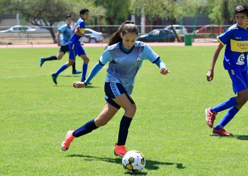 La Octava Copa Nacional León 450 reúne a 80 equipos de futbol