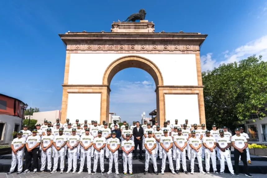 De las letras al diamante: Bravos de León y Secretaría de Cultura impulsan la lectura 