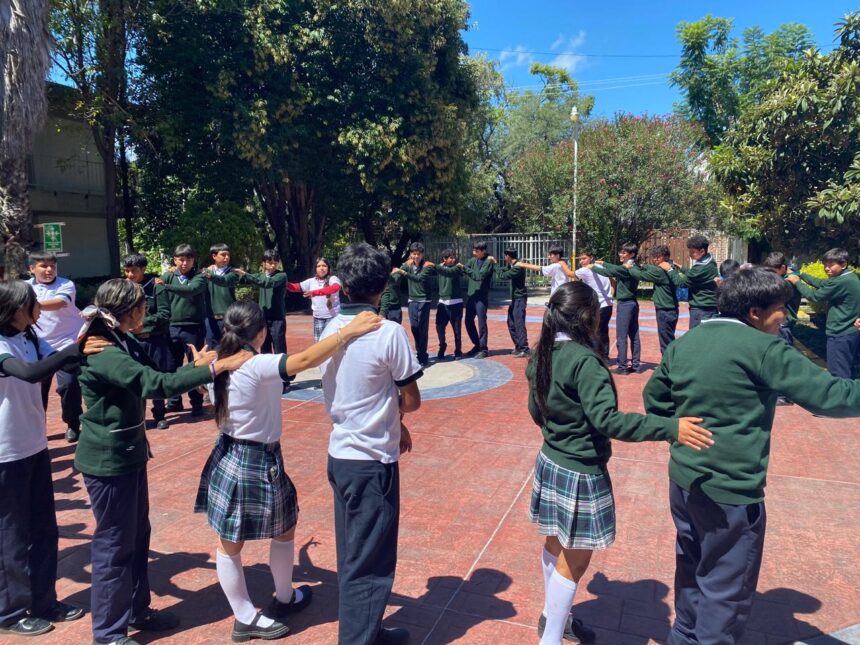 Jóvenes promueven ambientes educativos basados en el buen trato