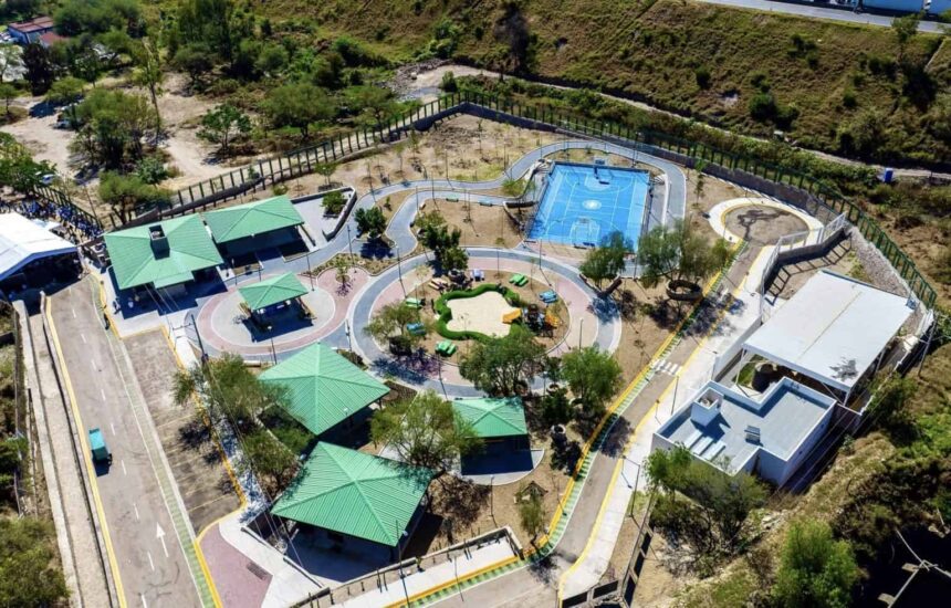 577163936_1357857489038041_5769250239699516729_n-1536x983 Avanzan las obras del Parque Metropolitano Sur en León; primera etapa concluirá este año