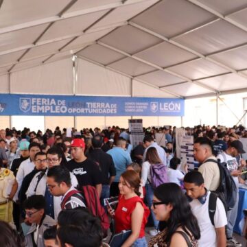 La Presidencia Municipal de León abrió sus puertas para albergar la Feria de Empleo «León, Tierra de Oportunidades»,