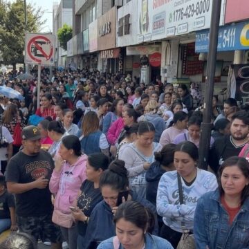 image_c0250890 Abarrotan sucursales bancarias por el pago de la Tarjeta Rosa en Guanajuato