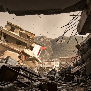 image_f4db9369 suman hasta el momento 160 muertos y más de 3,300 heridos tras histórico doble terremoto en Venezuela