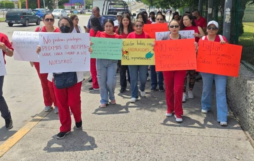 image_2fc71018 Héroes sin insumos: Personal del IMSS en León intensifica protestas ante fractura de negociaciones nacionales