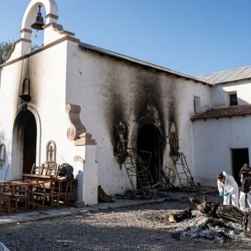 Consternación en León: Vandalizan e incendian el histórico Templo del Señor de los Remedios en La Laborcita